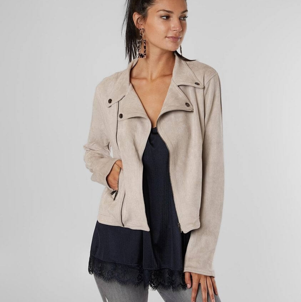 Buckle Daytrip Cropped Jacket